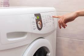 Objawy uszkodzenia termostatu stałego w pralce