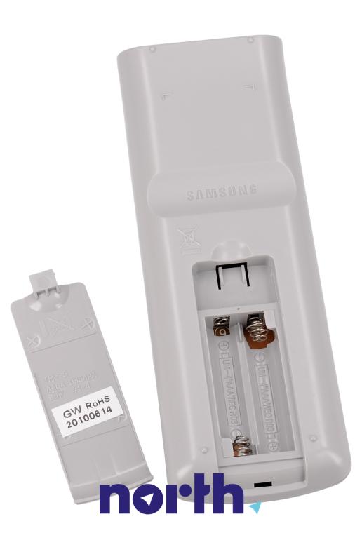 Pilot do telewizora UE32J4000AWXXH Samsung,1